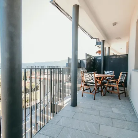 Meda - Lakeside Leisure & Business Appartement *